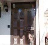 玄関戸リフォーム工事前